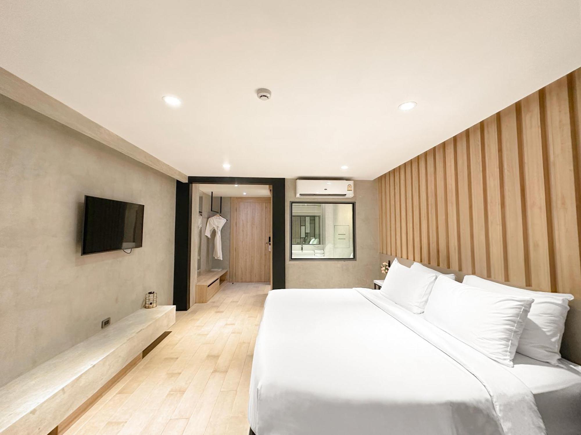 Loft Bangkok Hotel - Sha Extra Plus Экстерьер фото